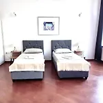 Apartment Illyria, With A Large Terrace - Zagreb, Downtown